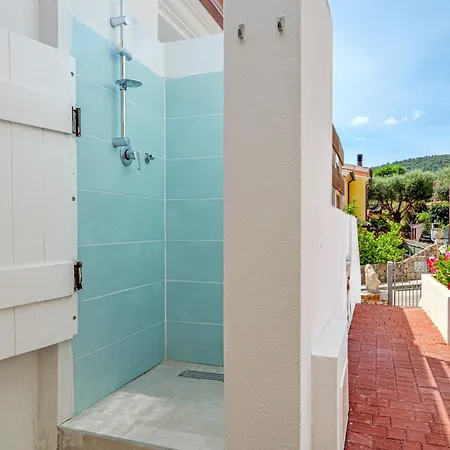 Poldina بيت للعطل *